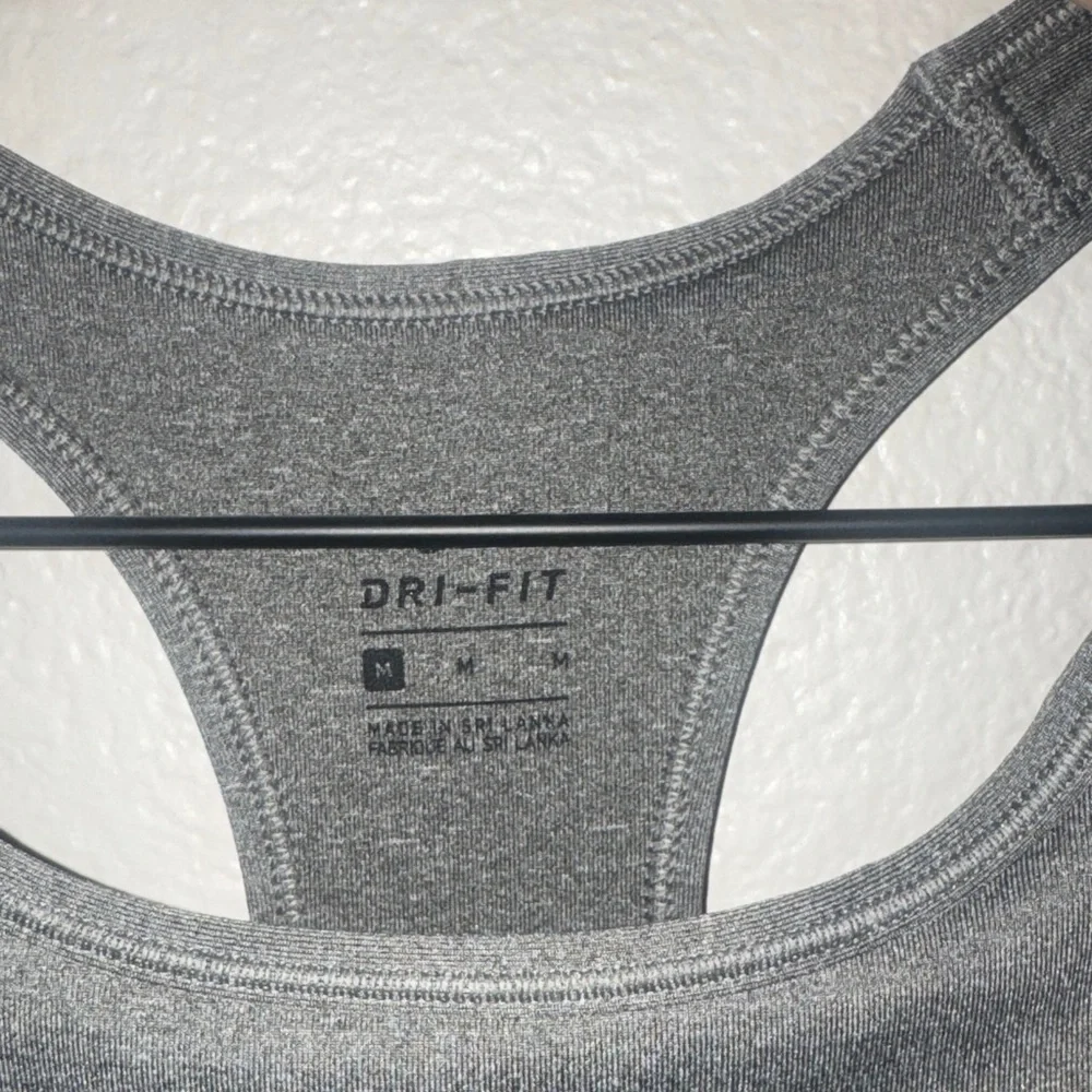 NIKE | Sports Bra | Gray | M